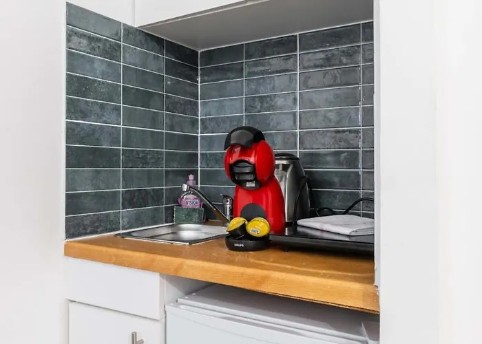 Sacre Coeur Metro Anvers - 9 -2p Апартаменты Париж