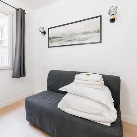 Apartament Sacre Coeur Metro Anvers - 9 -2p